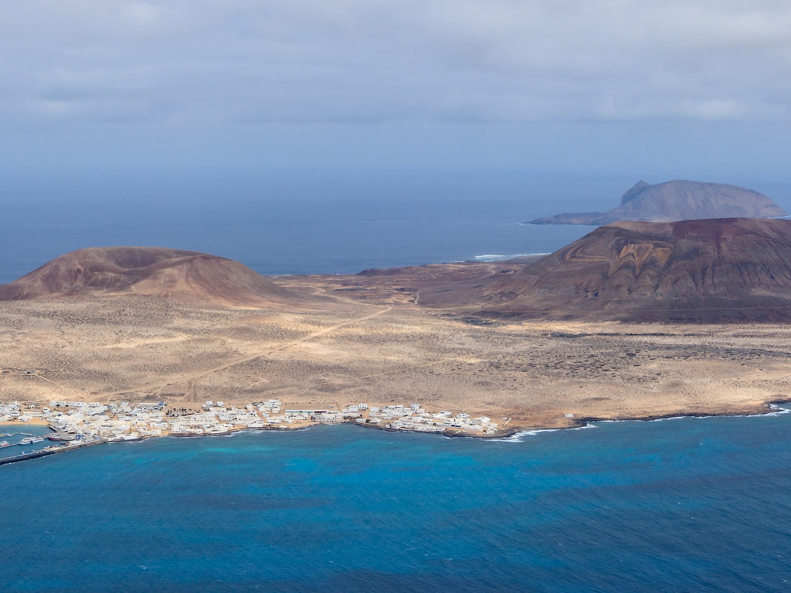 Teguise riporta le Borse Luis Ramírez: tre aiuti da 500 euro, uno riservato a La Graciosa