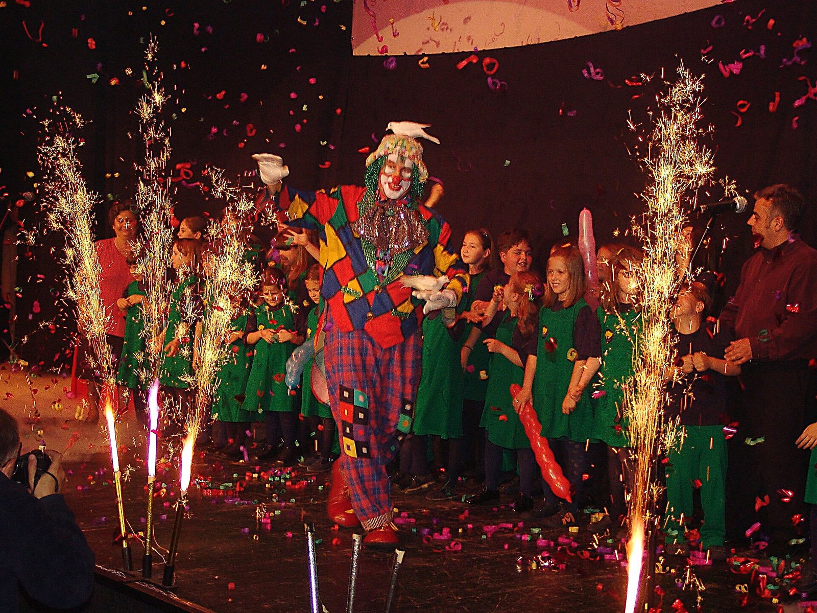 «Clowneando» stamattina a Valterra: teatro per bambini gratis, sotto casa