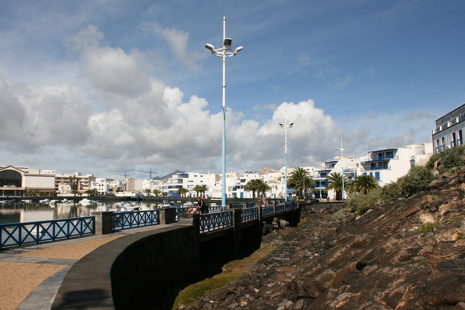 Sabato 22 agosto la Travesía a nado di San Ginés: si nuota dentro il porto di Arrecife
